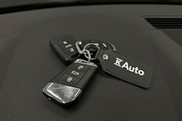 sininen Skoda Superb 2020 kuva 32.