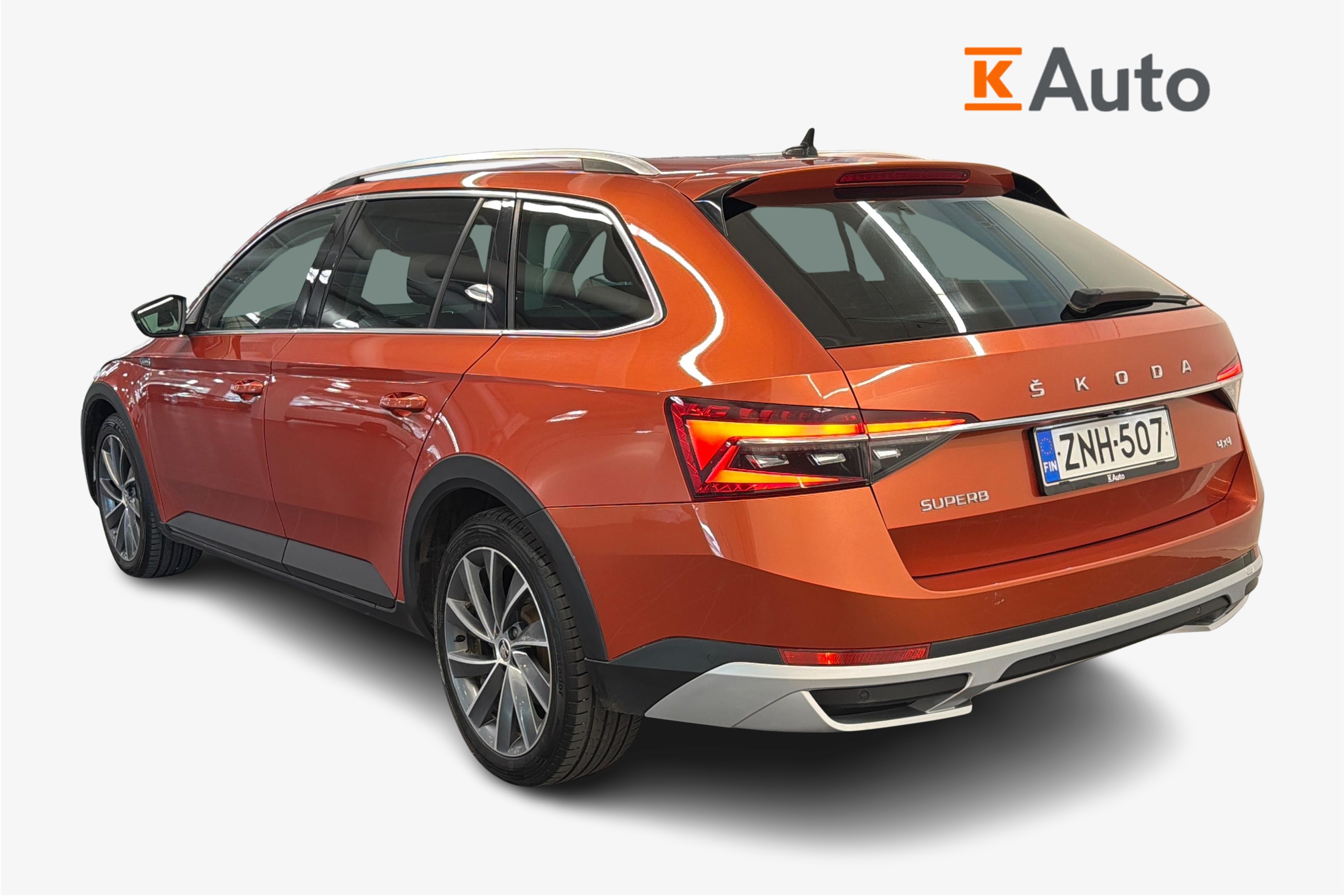 Skoda Superb 2020, kuva 2/35