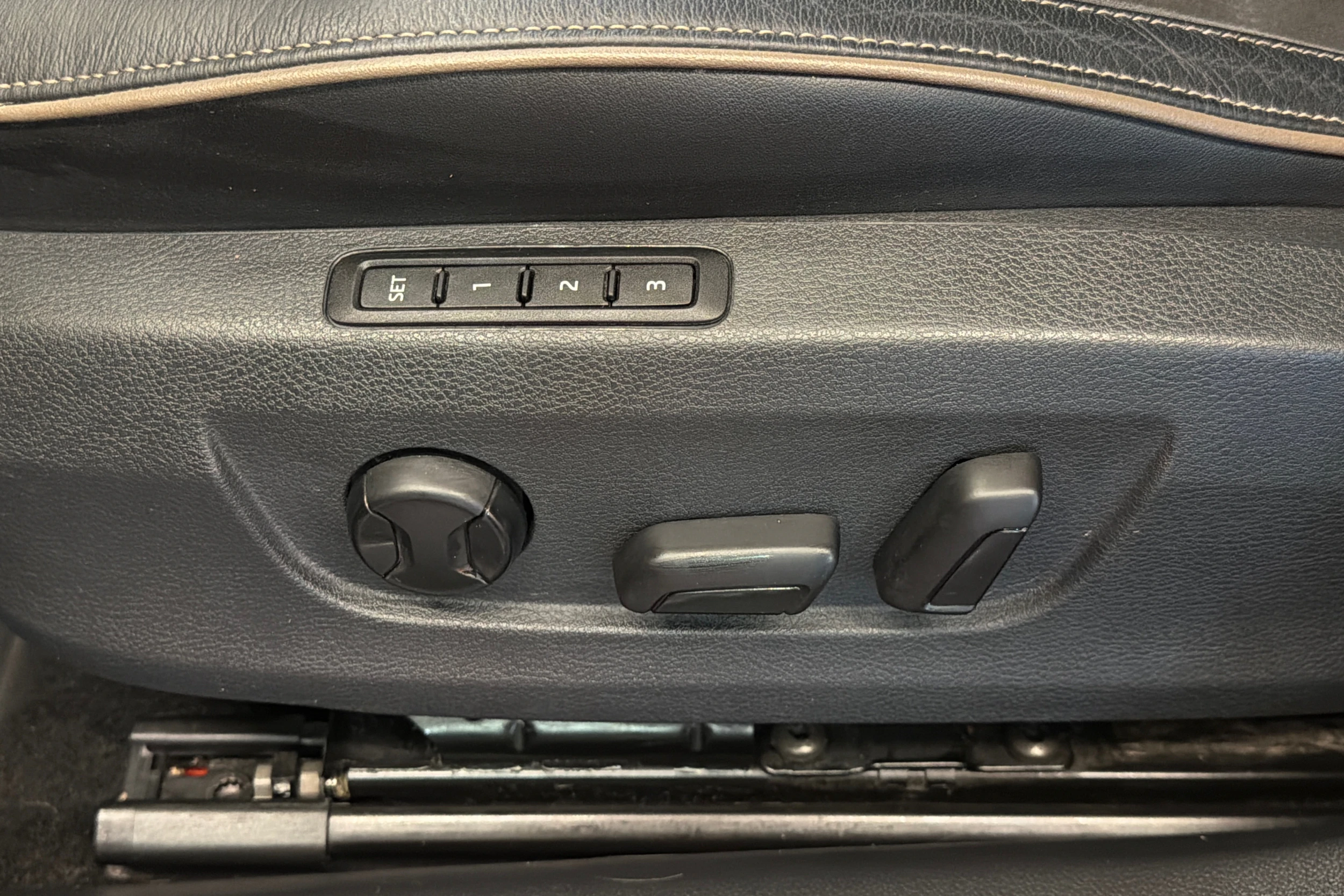 met. vihreä Skoda Superb 2020 kuva 16.