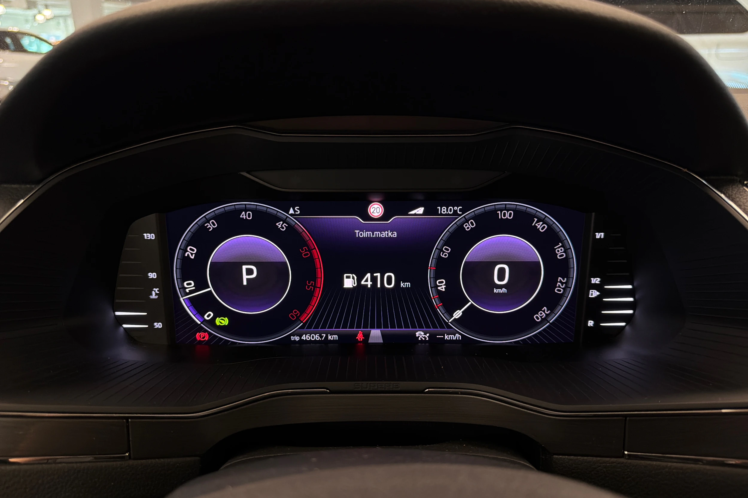 met. vihreä Skoda Superb 2020 kuva 20.