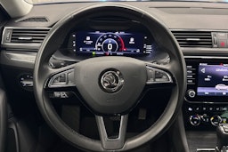 Sininen Skoda Superb 2020 kuva 14.