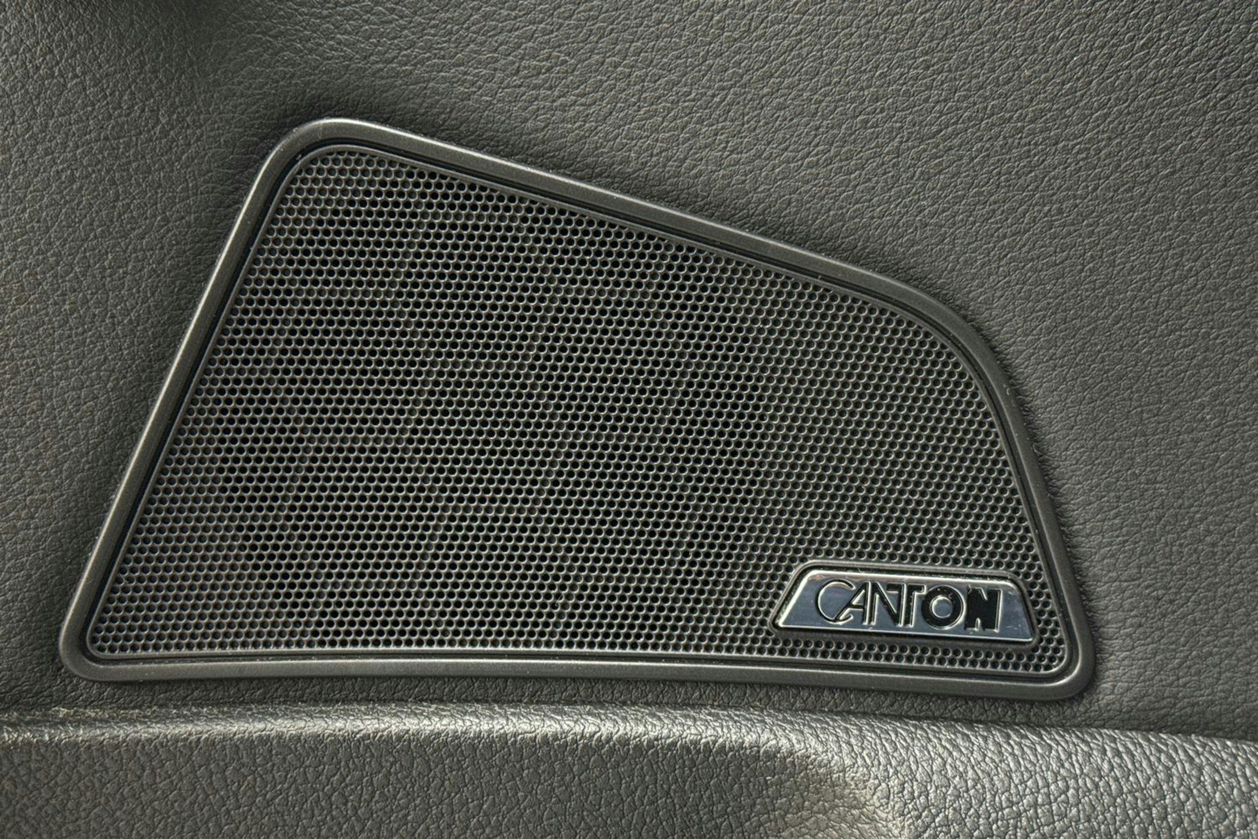 Sininen Skoda Superb 2020 kuva 20.