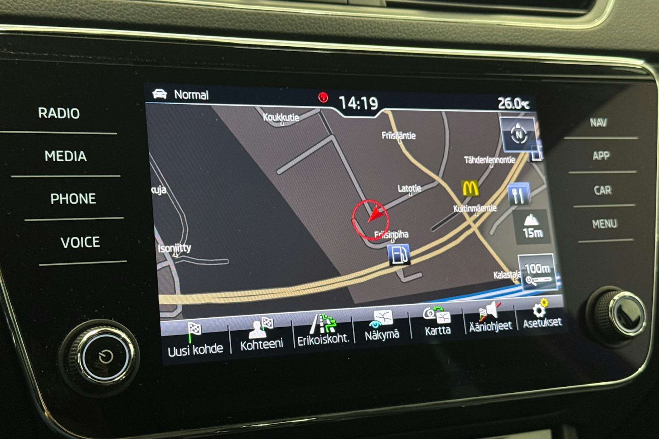 Sininen Skoda Superb 2020 kuva 24.