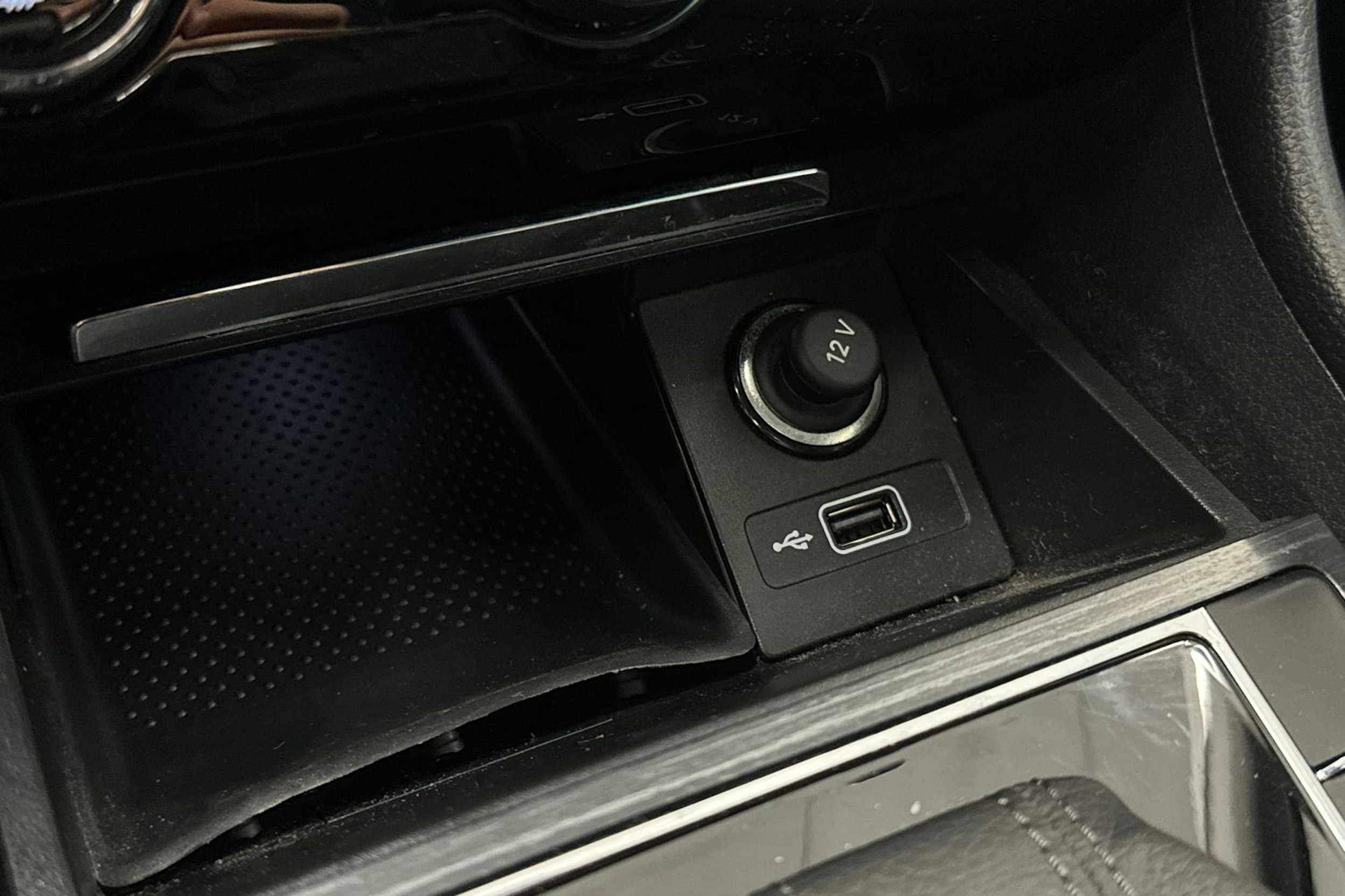 Sininen Skoda Superb 2020 kuva 36.