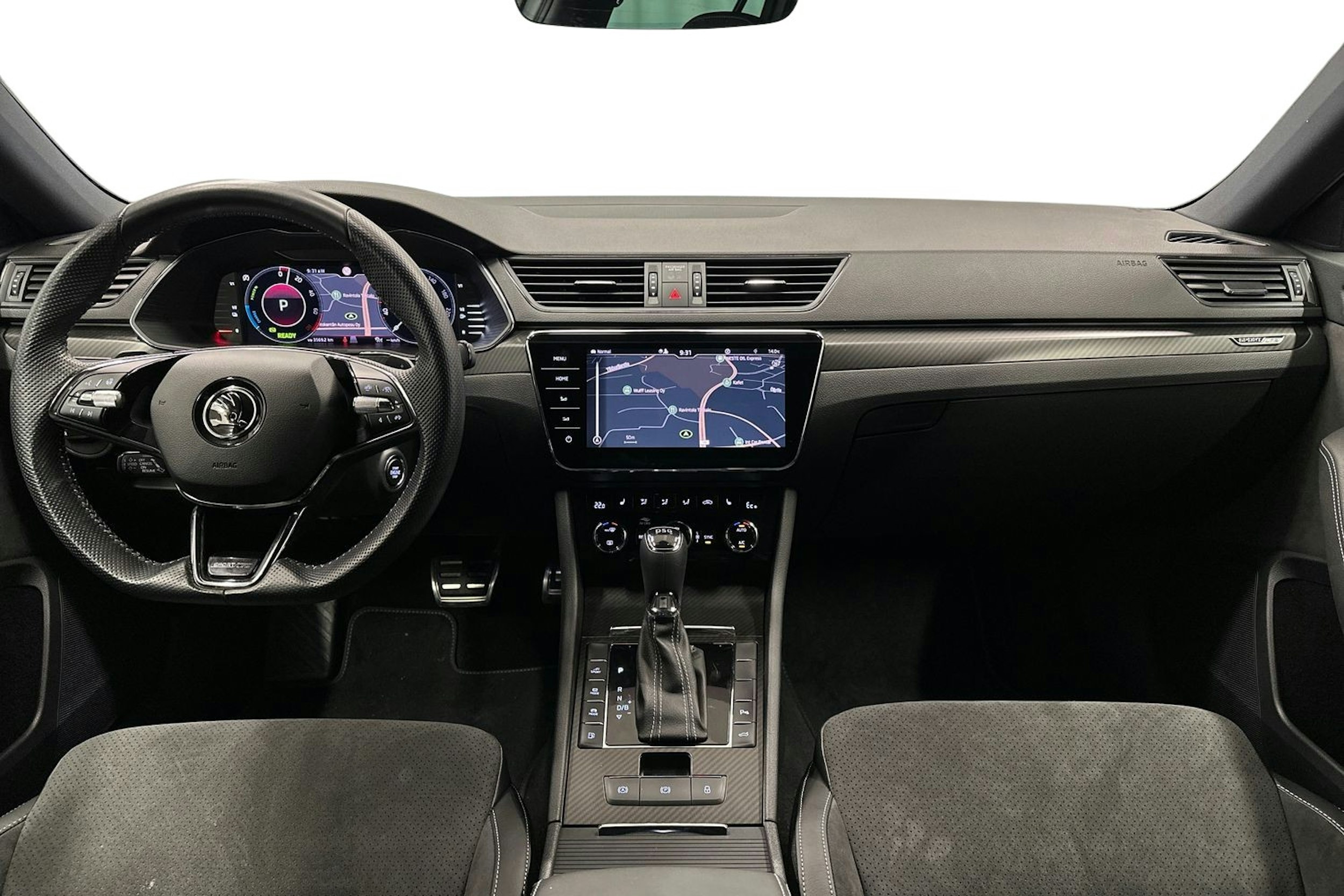 valkoinen Skoda Superb 2021 kuva 7.