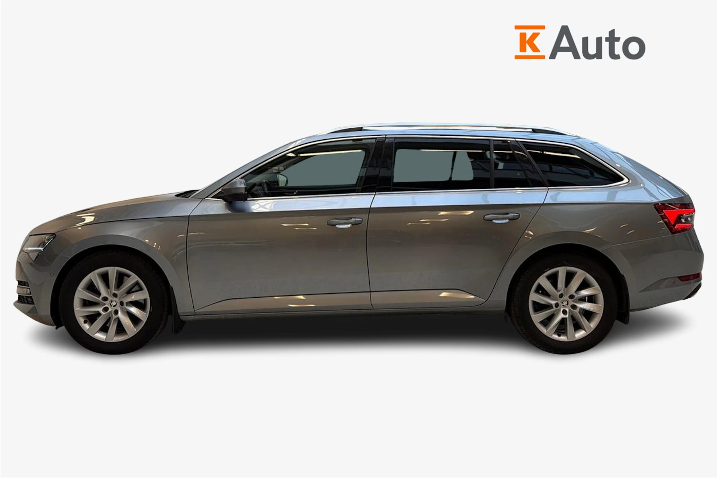 met. harmaa Skoda Superb 2021 kuva 7.