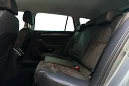 met. harmaa Skoda Superb 2021 kuva 11.