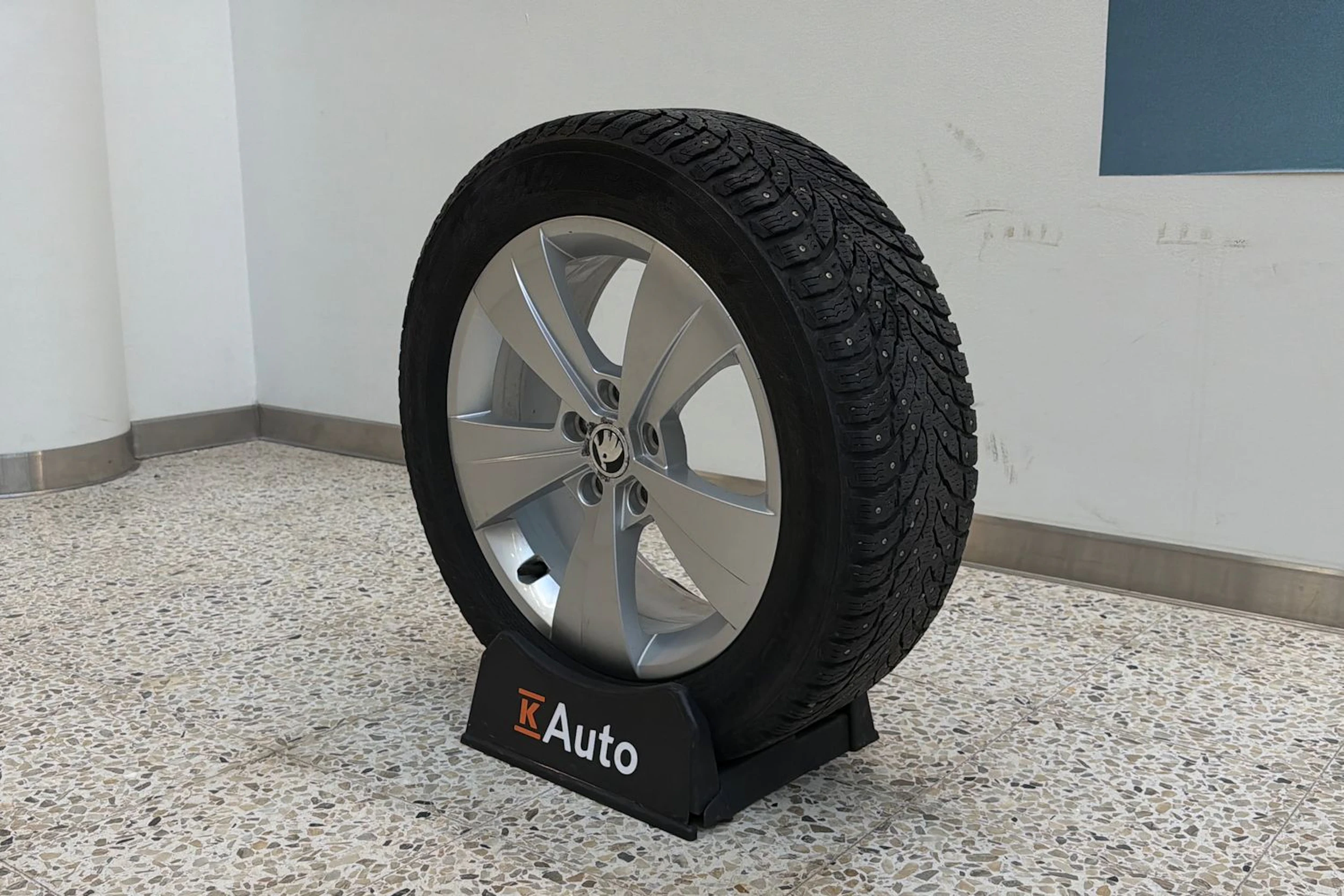 met. harmaa Skoda Superb 2021 kuva 13.
