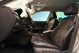 met. harmaa Skoda Superb 2021 kuva 15.