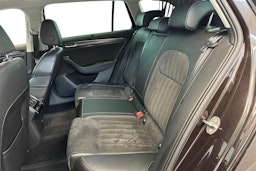 Ruskea (beige) Skoda Superb 2021 kuva 10.