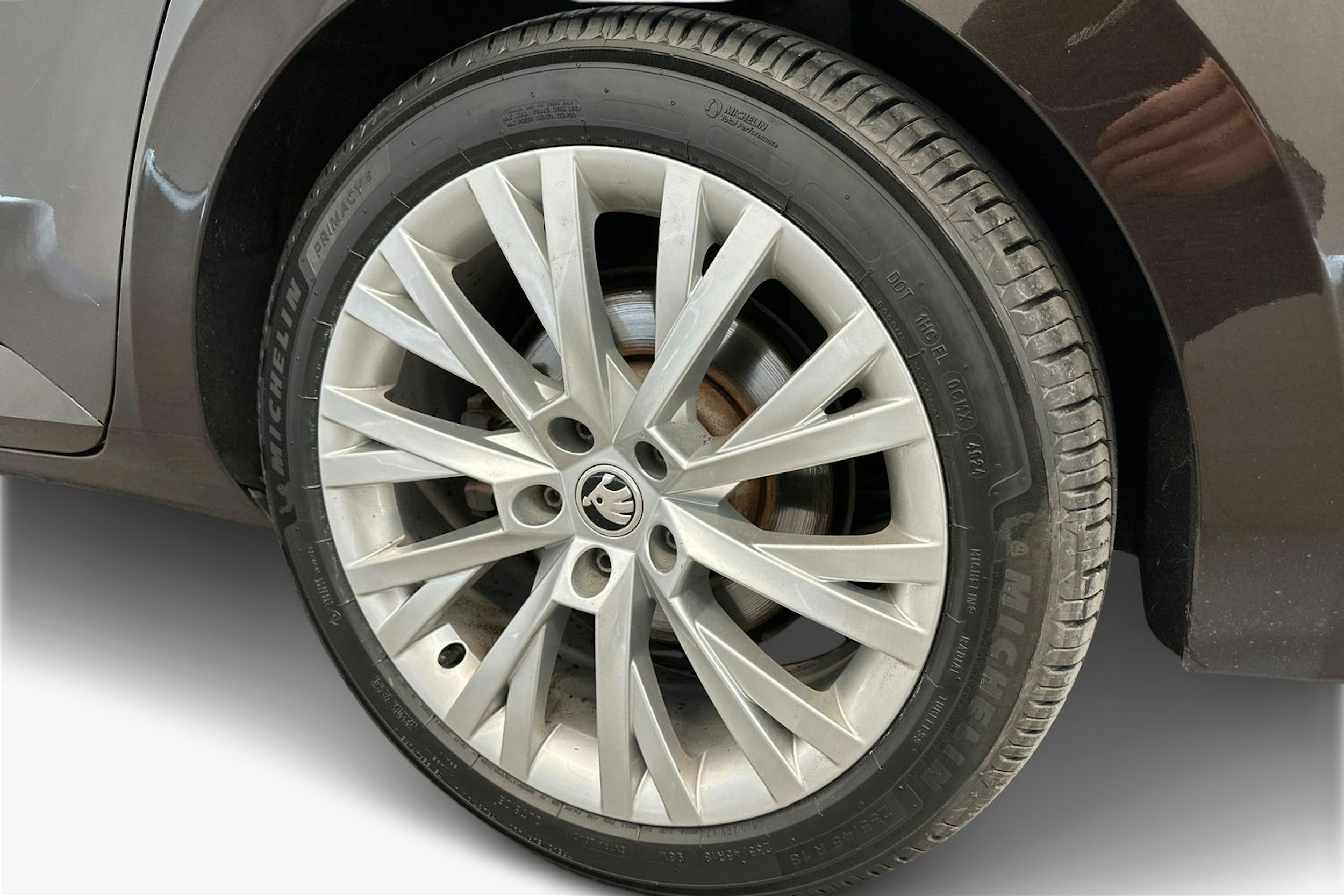 Ruskea (beige) Skoda Superb 2021 kuva 11.