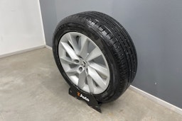 harmaa Skoda Superb 2021 kuva 11.