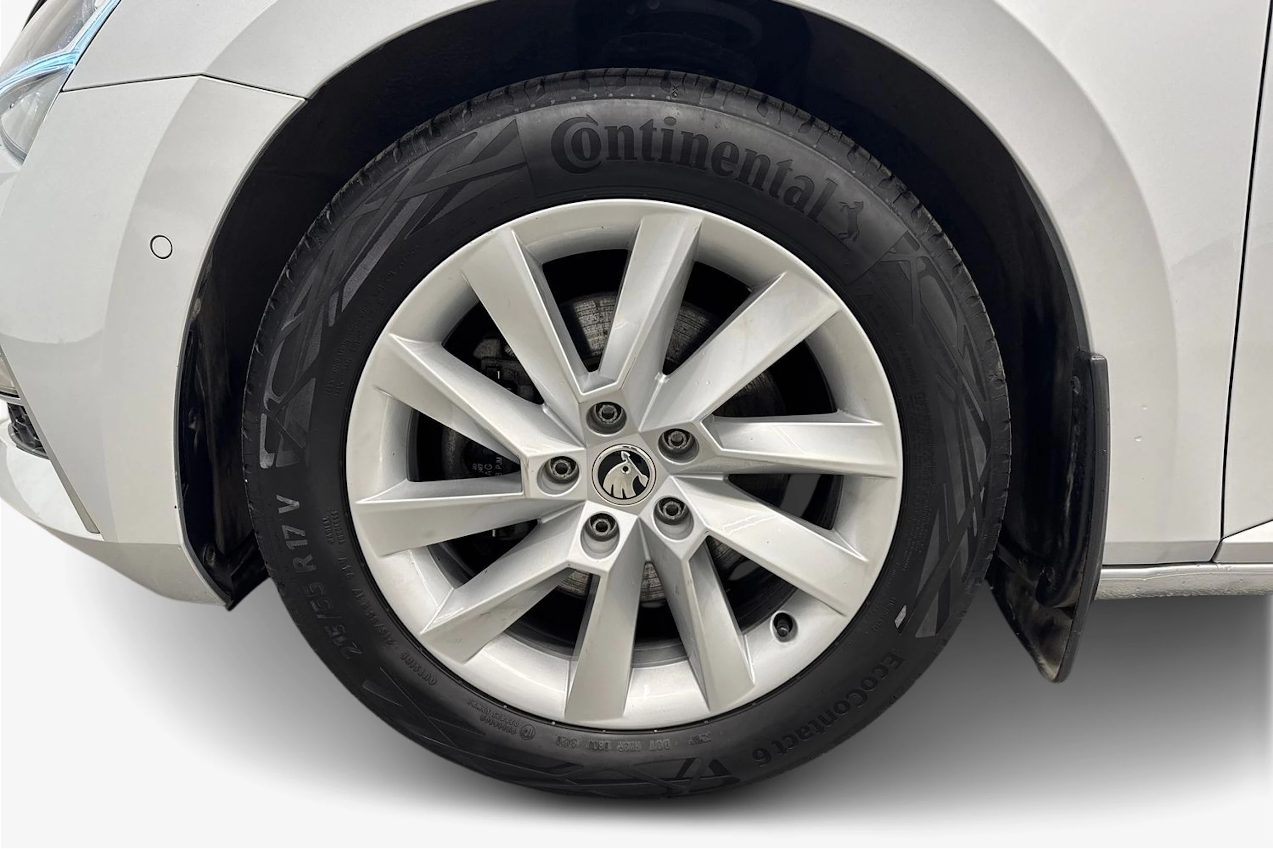 harmaa Skoda Superb 2021 kuva 12.