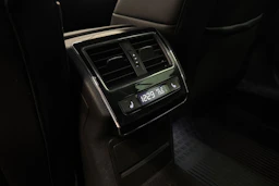 harmaa Skoda Superb 2021 kuva 20.