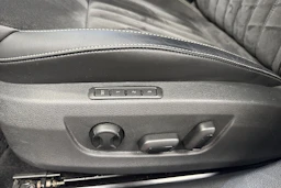 harmaa Skoda Superb 2021 kuva 21.