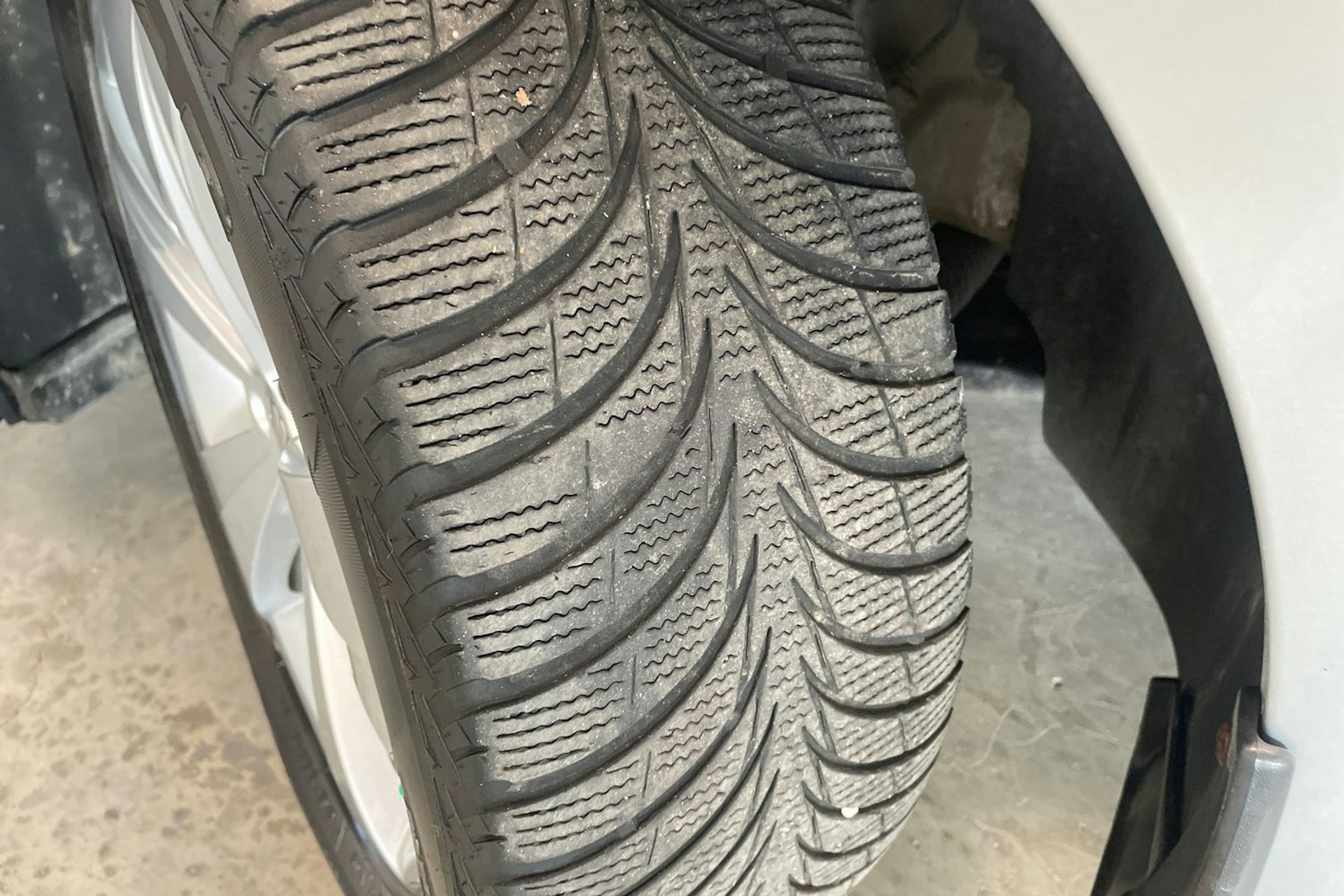 harmaa Skoda Superb 2021 kuva 13.