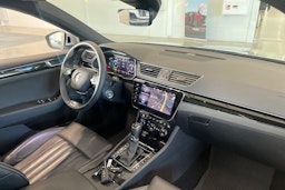 harmaa Skoda Superb 2021 kuva 16.