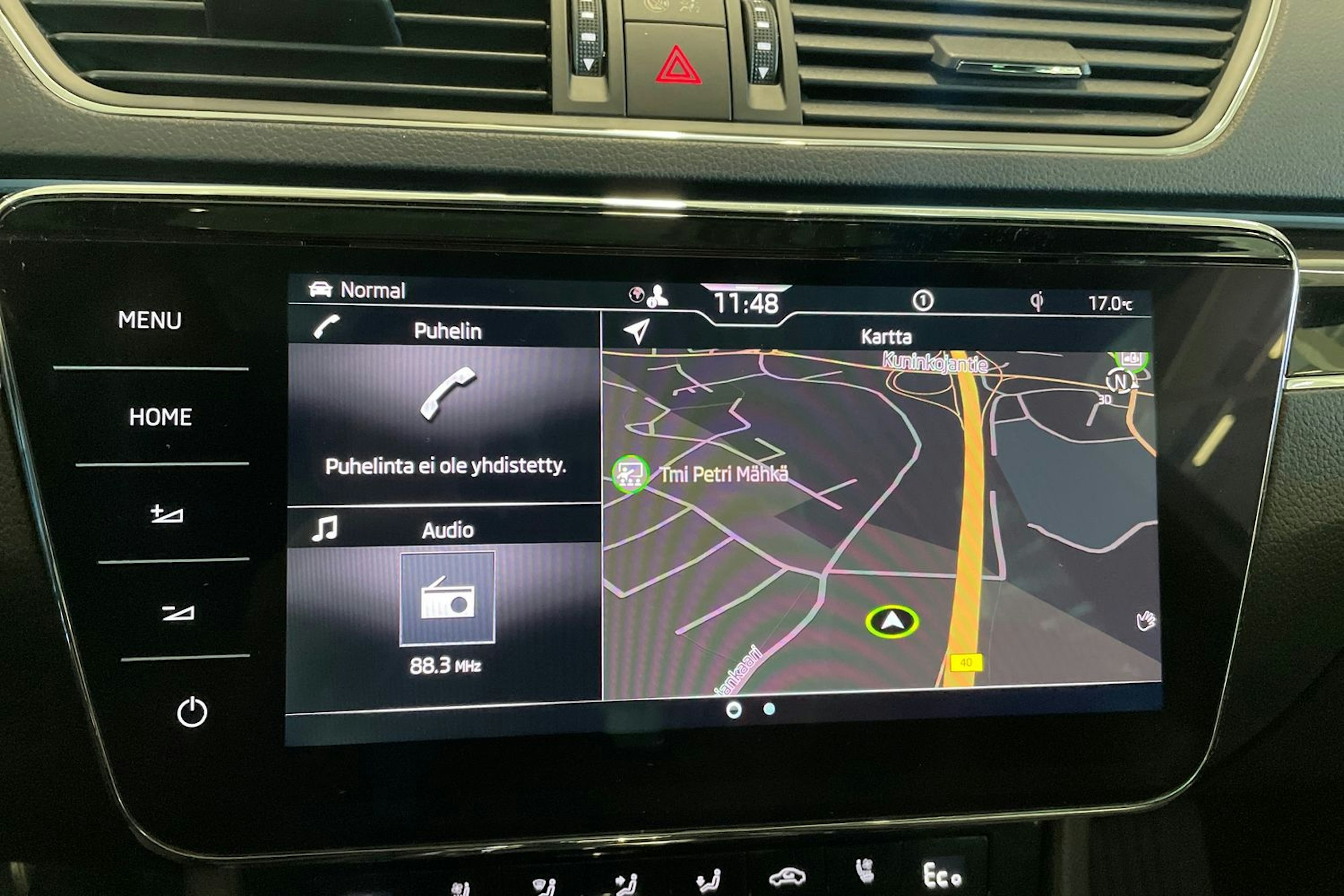 harmaa Skoda Superb 2021 kuva 25.