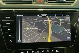 harmaa Skoda Superb 2021 kuva 27.