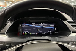 musta Skoda Superb 2021 kuva 23.