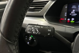 musta Skoda Superb 2021 kuva 24.