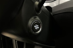 musta Skoda Superb 2021 kuva 30.