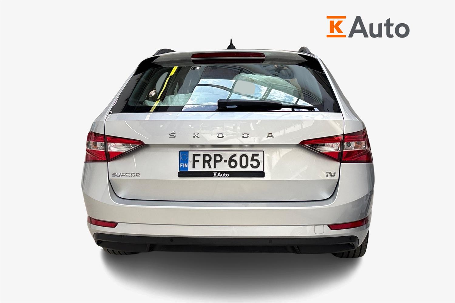 Skoda Superb 2022, kuva 3/22