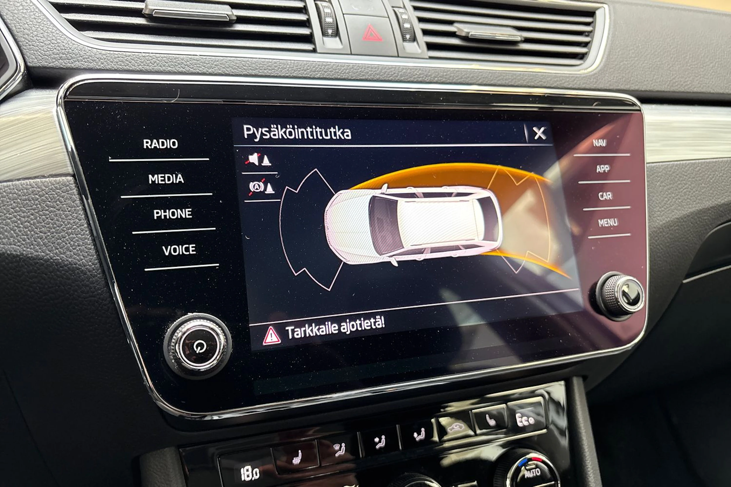 hopea Skoda Superb 2022 kuva 18.