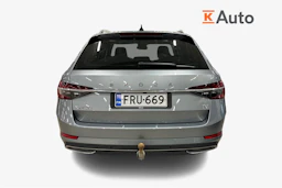 harmaa Skoda Superb 2021 kuva 3.