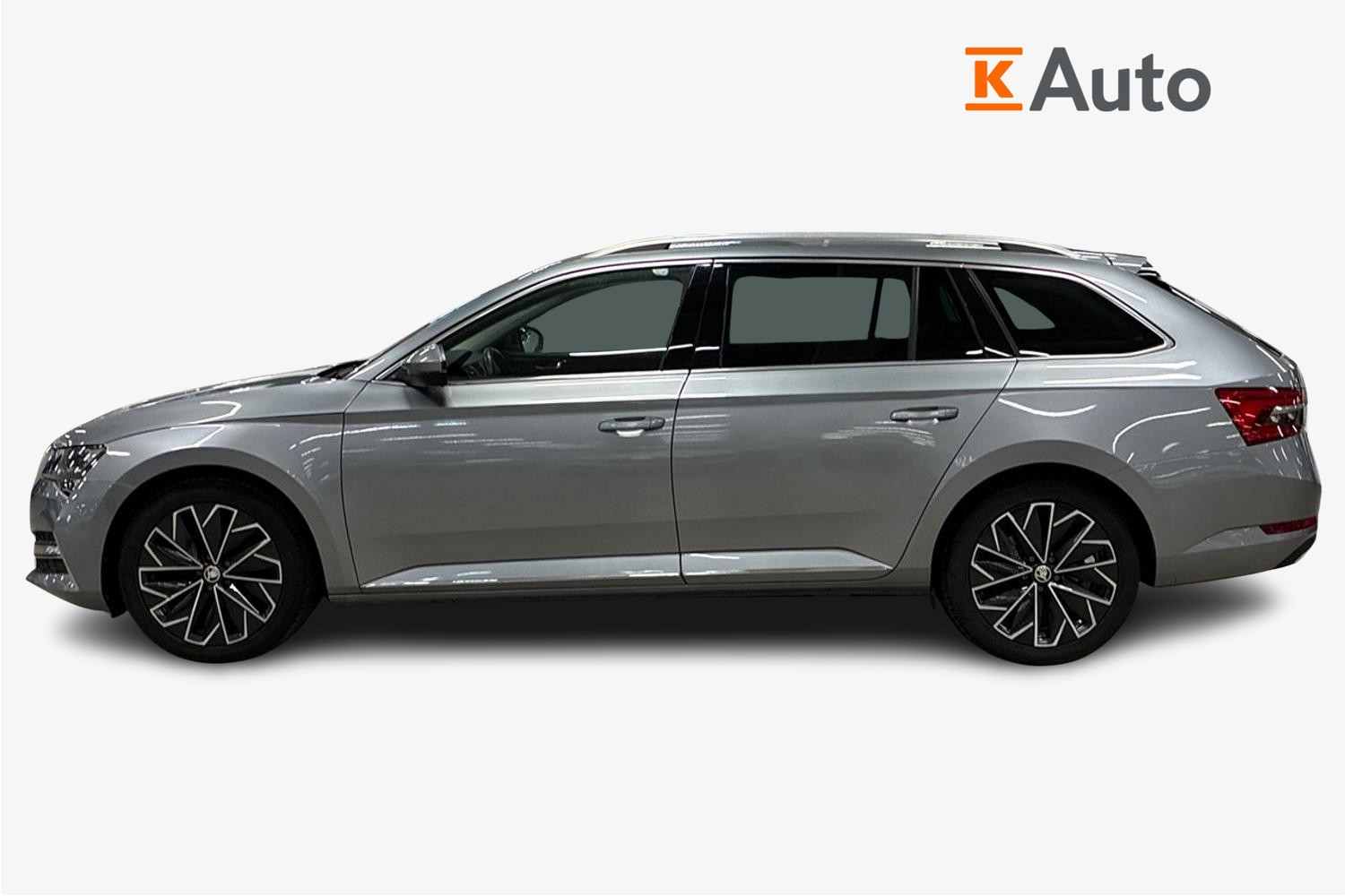 Skoda Superb 2021, kuva 5/37