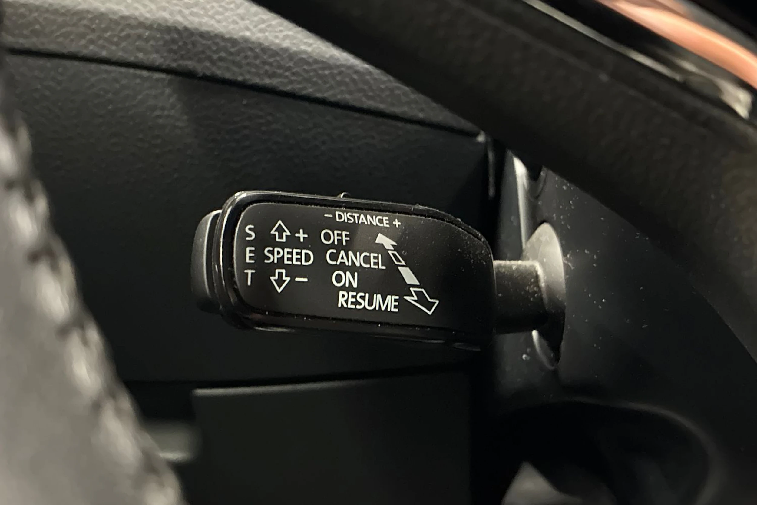 harmaa Skoda Superb 2021 kuva 15.