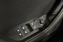 harmaa Skoda Superb 2021 kuva 18.