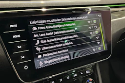harmaa Skoda Superb 2021 kuva 25.
