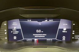 musta Skoda Superb 2021 kuva 29.