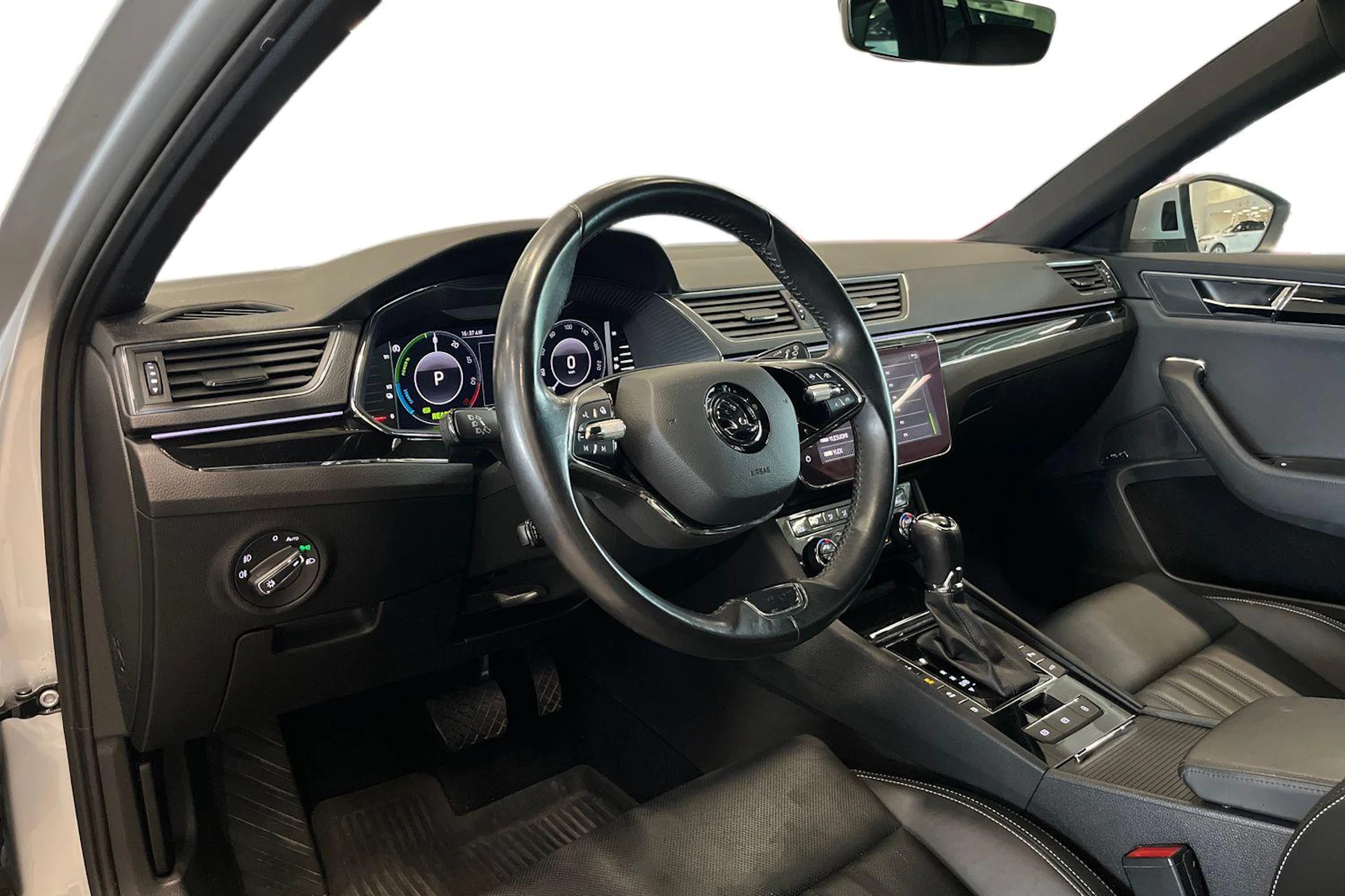 hopea Skoda Superb 2021 kuva 6.