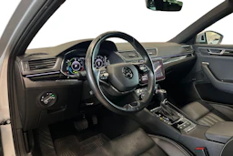 hopea Skoda Superb 2021 kuva 6.