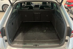 hopea Skoda Superb 2021 kuva 31.
