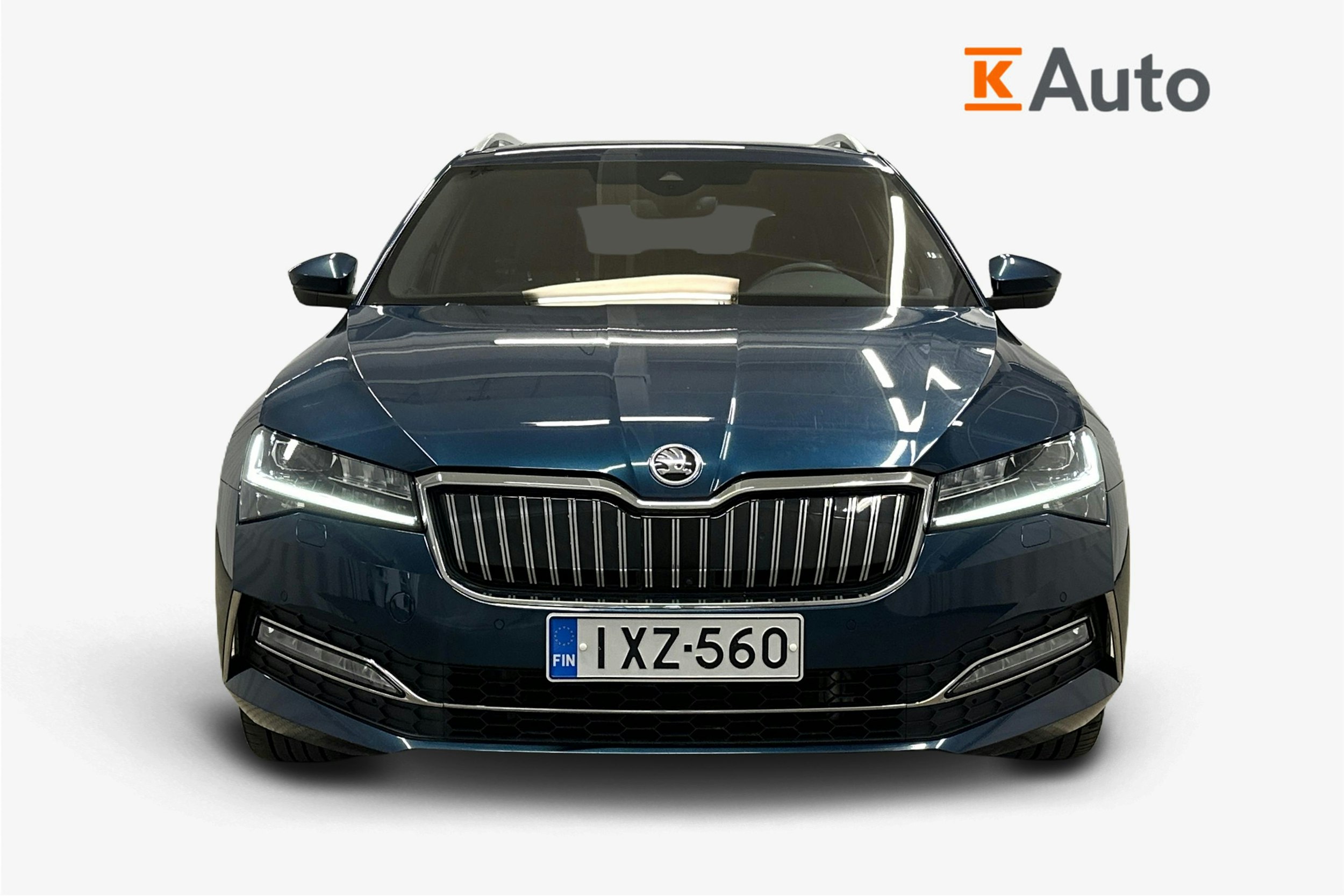 sininen Skoda Superb 2021 kuva 4.