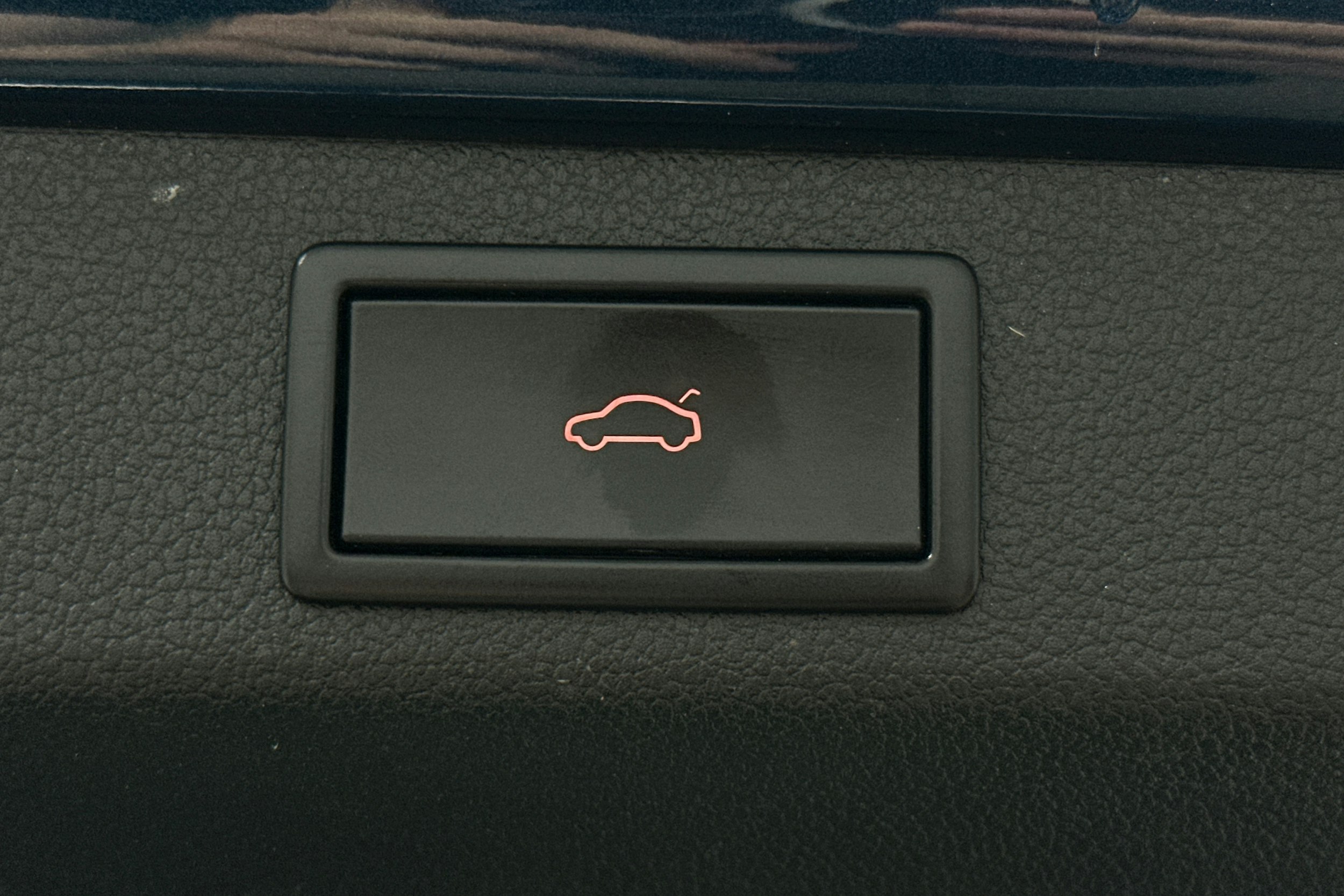 sininen Skoda Superb 2021 kuva 12.