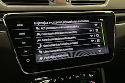 sininen Skoda Superb 2021 kuva 26.