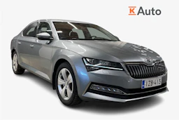 harmaa Skoda Superb 2021 kuva 1.
