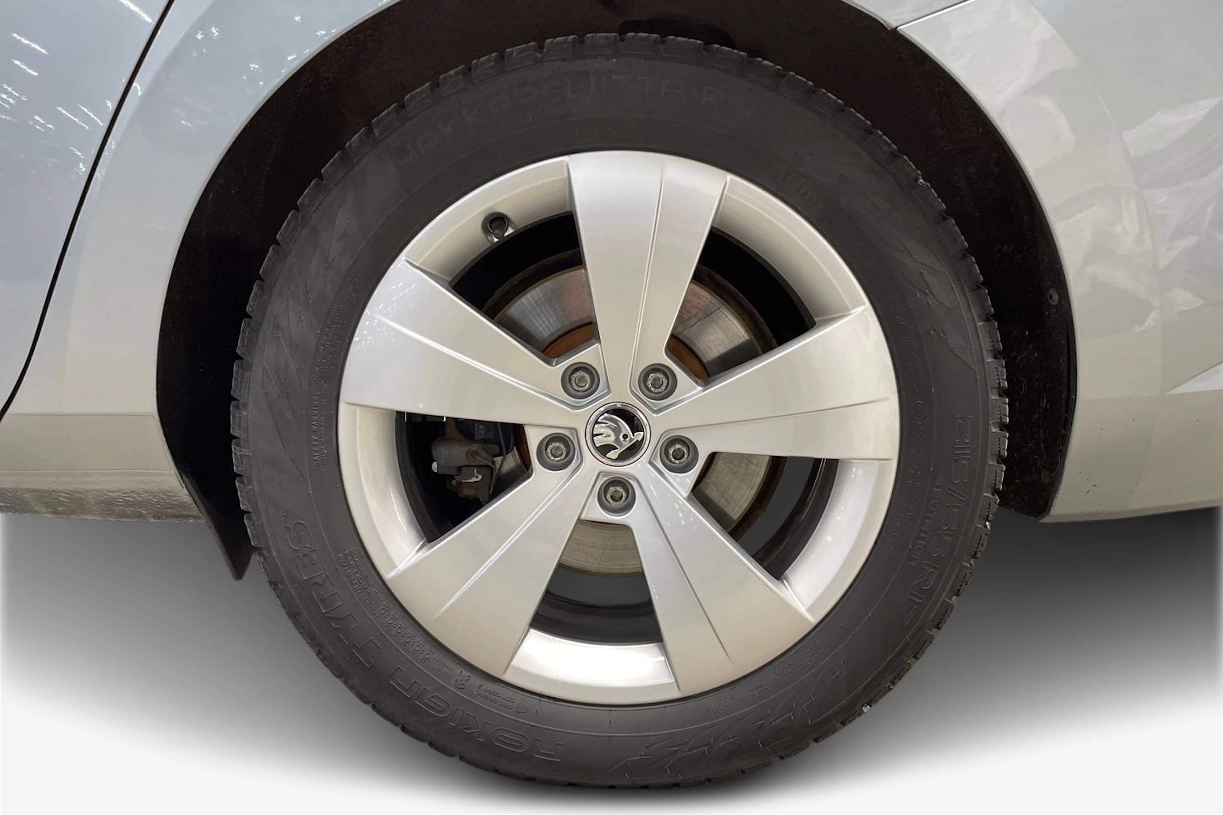 harmaa Skoda Superb 2021 kuva 9.