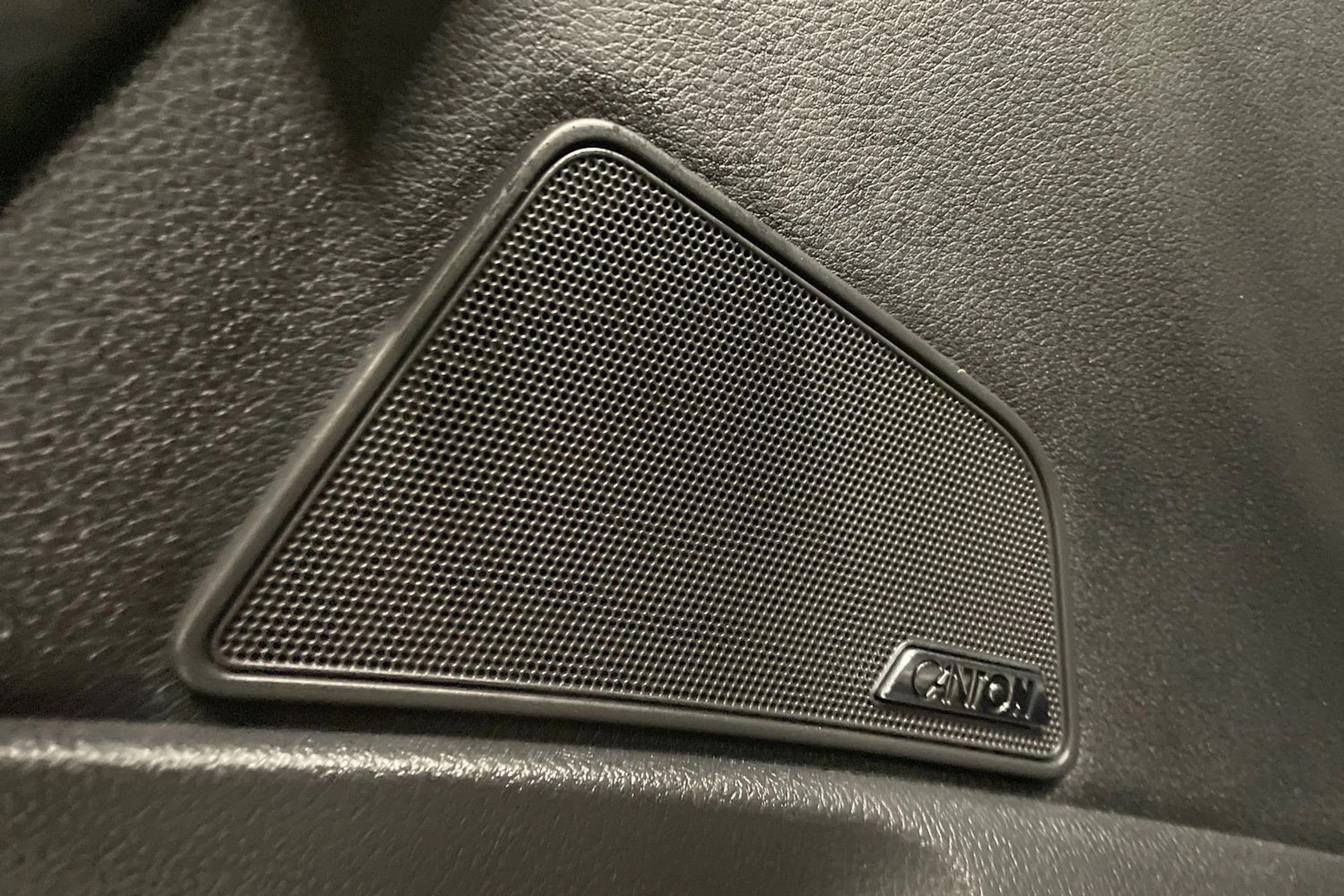 harmaa Skoda Superb 2021 kuva 23.