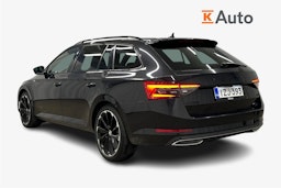 musta Skoda Superb 2021 kuva 2.