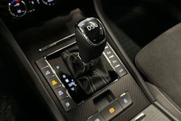 musta Skoda Superb 2021 kuva 33.