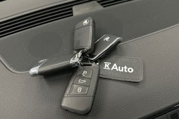 musta Skoda Superb 2021 kuva 34.