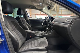 sininen Skoda Superb 2021 kuva 15.
