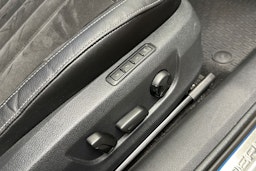 sininen Skoda Superb 2021 kuva 16.