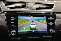 sininen Skoda Superb 2021 kuva 26.
