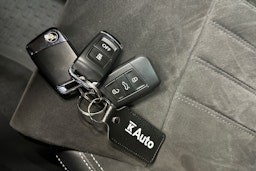 sininen Skoda Superb 2021 kuva 30.